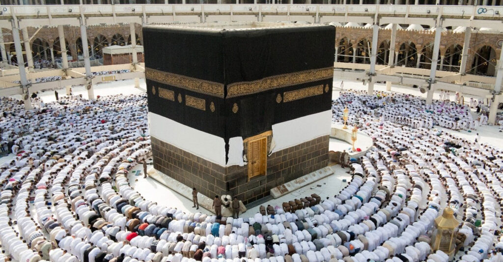 যাদের ওপর হজ ফরজ