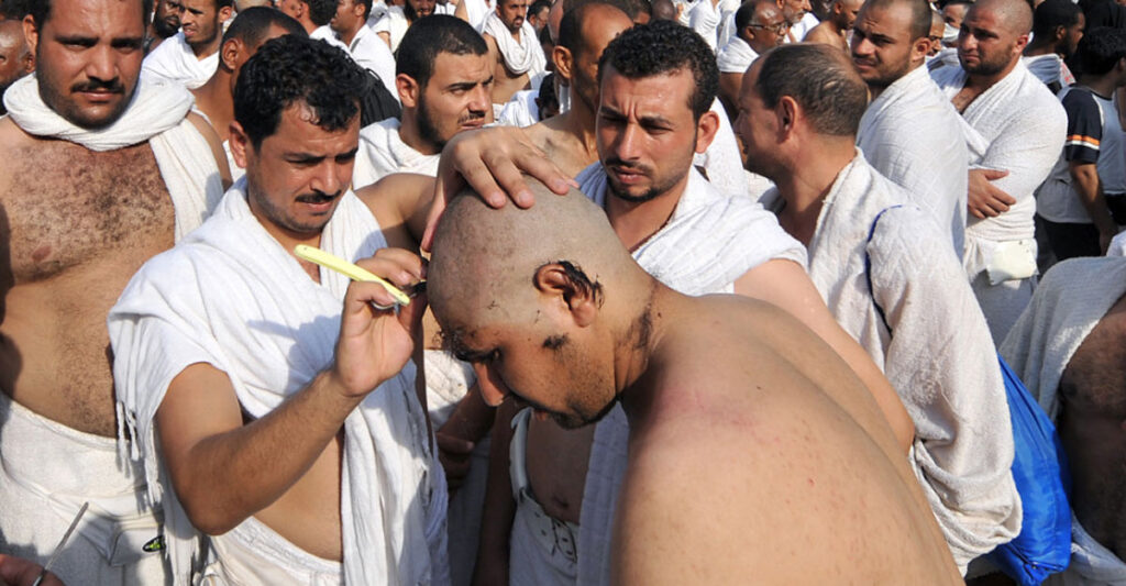 হজের সময় মাথা মুণ্ডনের বিধান কী?